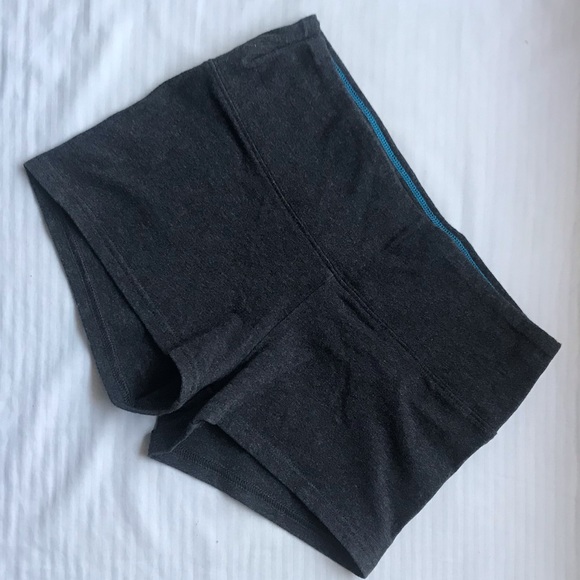 gray booty shorts - Picture 1 of 3